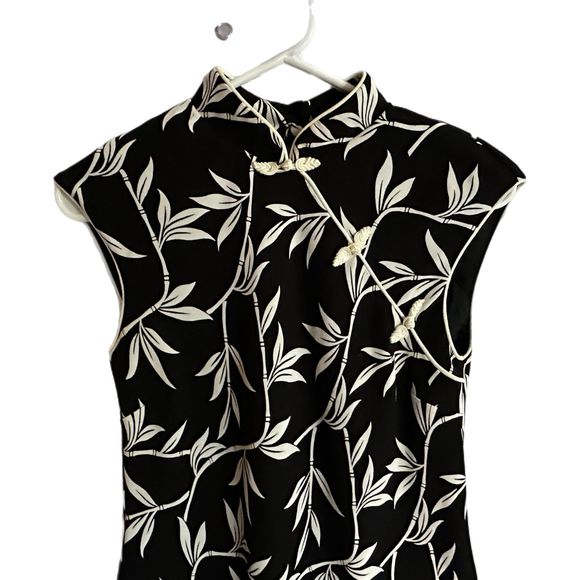 S.L. Fashions Black and White Pattern Sleeveless Dress, Size 8, Pre-owned - Picture 3 of 5